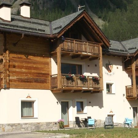Al Bait Da Valeriano - Appartamento Dami Livigno Exteriör bild
