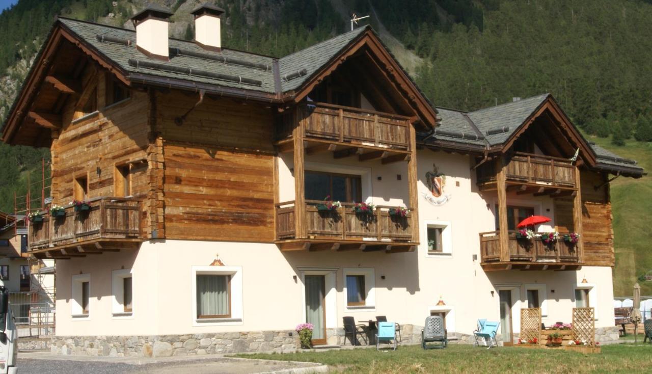 Al Bait Da Valeriano - Appartamento Dami Livigno Exteriör bild